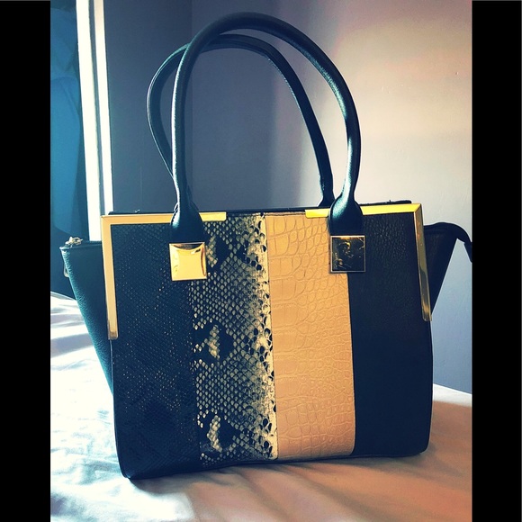 Boohoo Handbags - Ivy Colour Block Metal Detail Day Bag